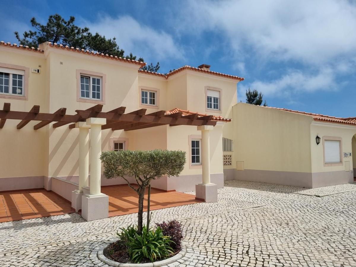 Praia D'El Rey - Townhouse Dom Duarte Amoreira  المظهر الخارجي الصورة